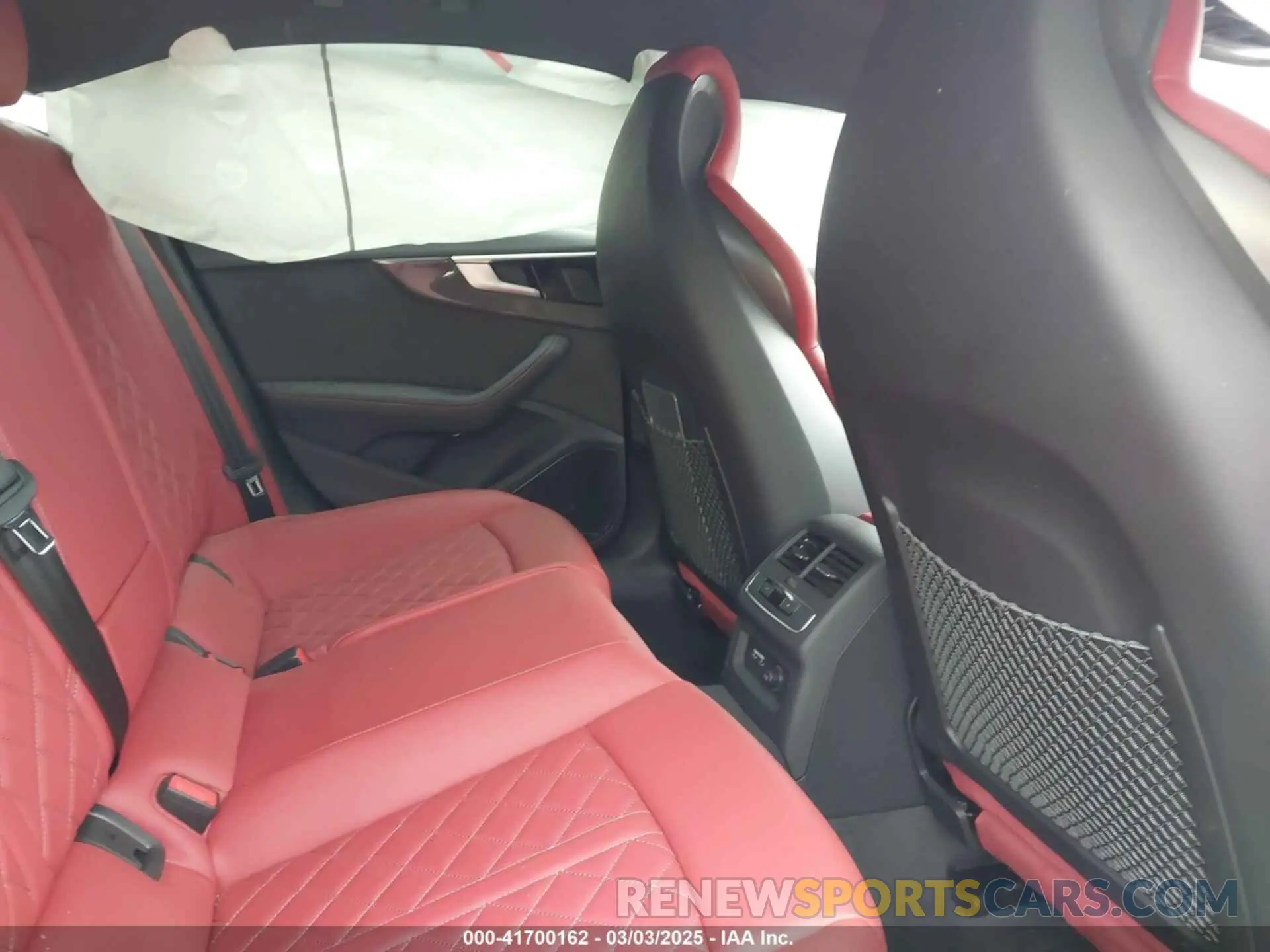 8 Photograph of a damaged car WAUC4CF50RA066493 AUDI S5 SPORTBACK 2024