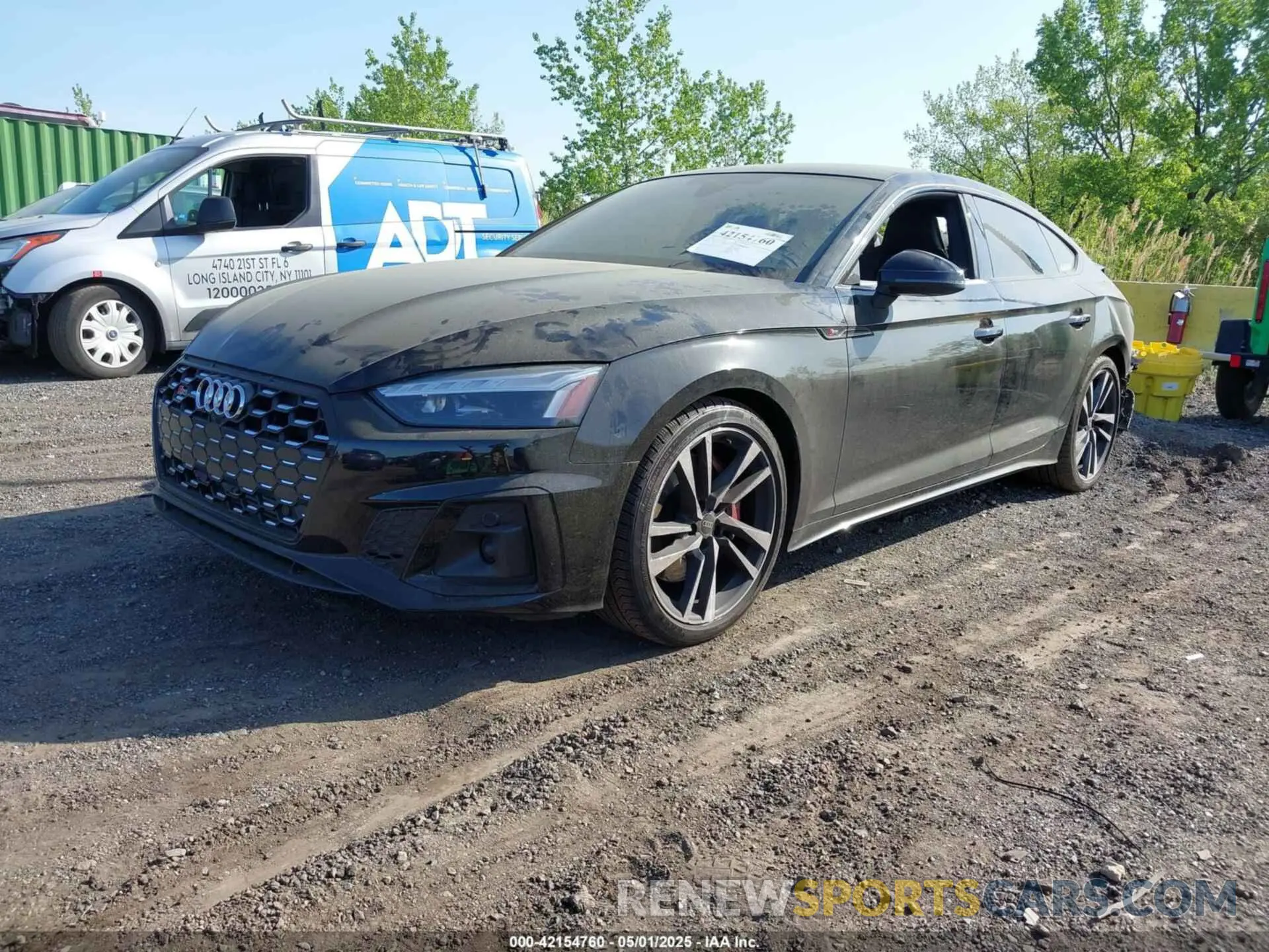 2 Photograph of a damaged car WAUC4CF58RA071005 AUDI S5 SPORTBACK 2024