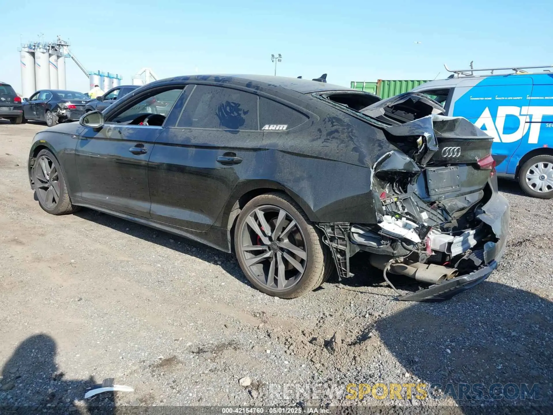 3 Photograph of a damaged car WAUC4CF58RA071005 AUDI S5 SPORTBACK 2024