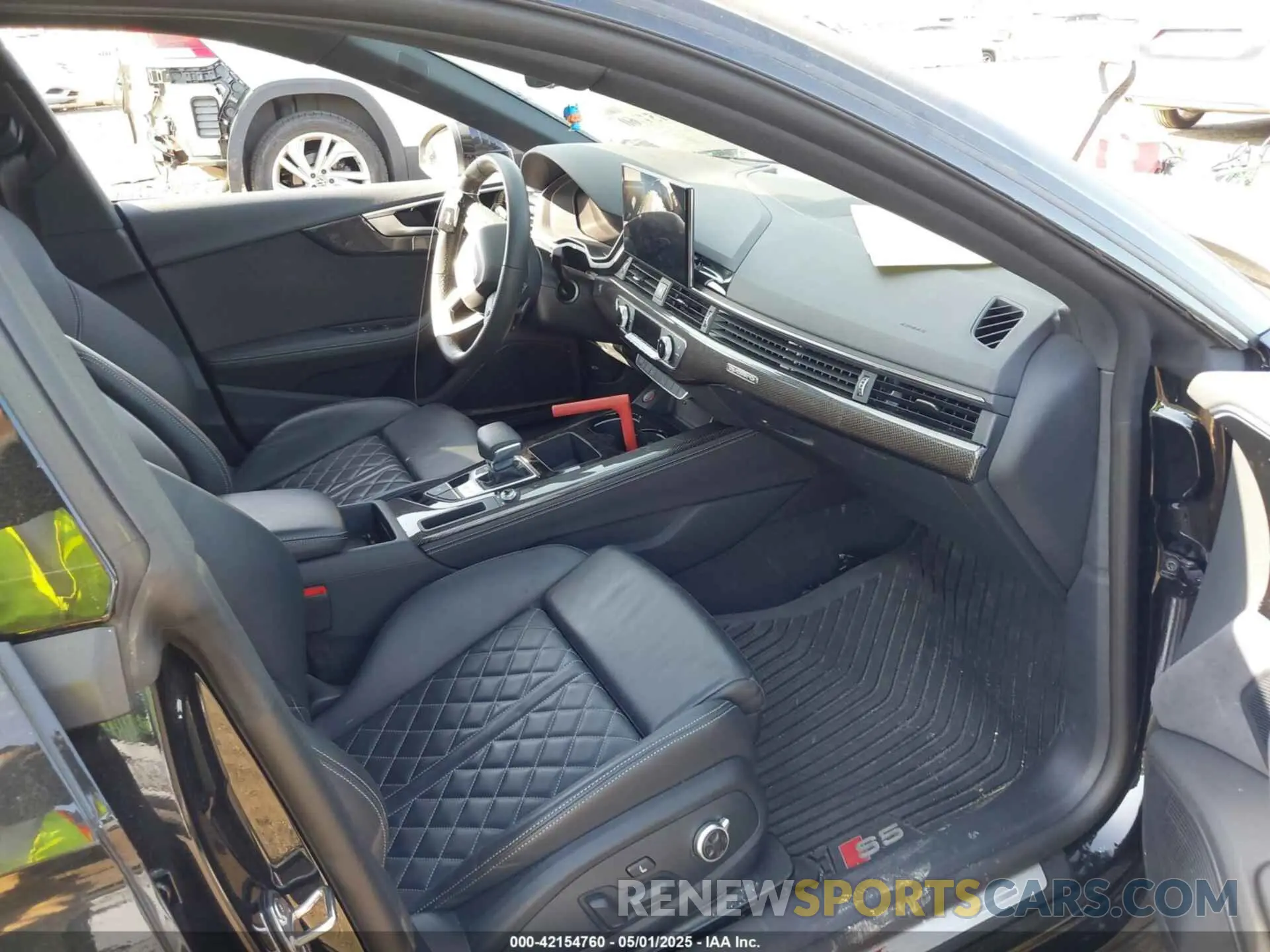 5 Photograph of a damaged car WAUC4CF58RA071005 AUDI S5 SPORTBACK 2024