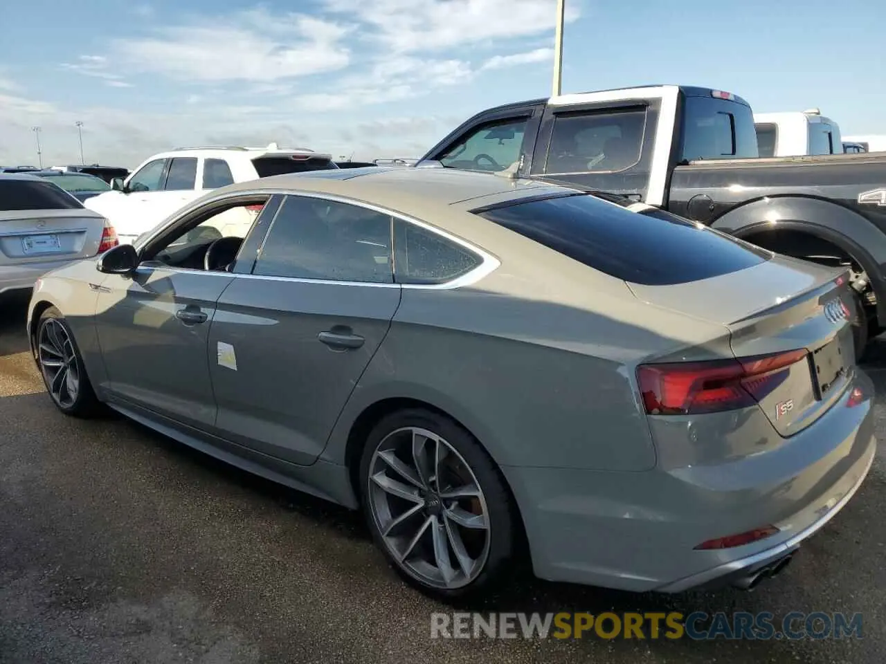 2 Photograph of a damaged car WAUA4CF51KA003187 AUDI S5/RS5 2019