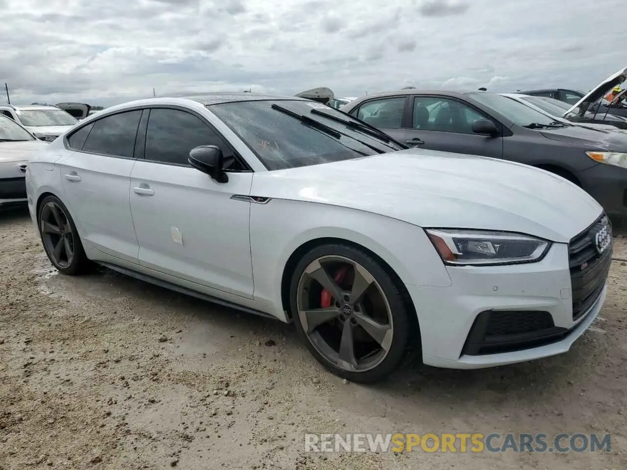 4 Photograph of a damaged car WAUB4CF56KA072560 AUDI S5/RS5 2019