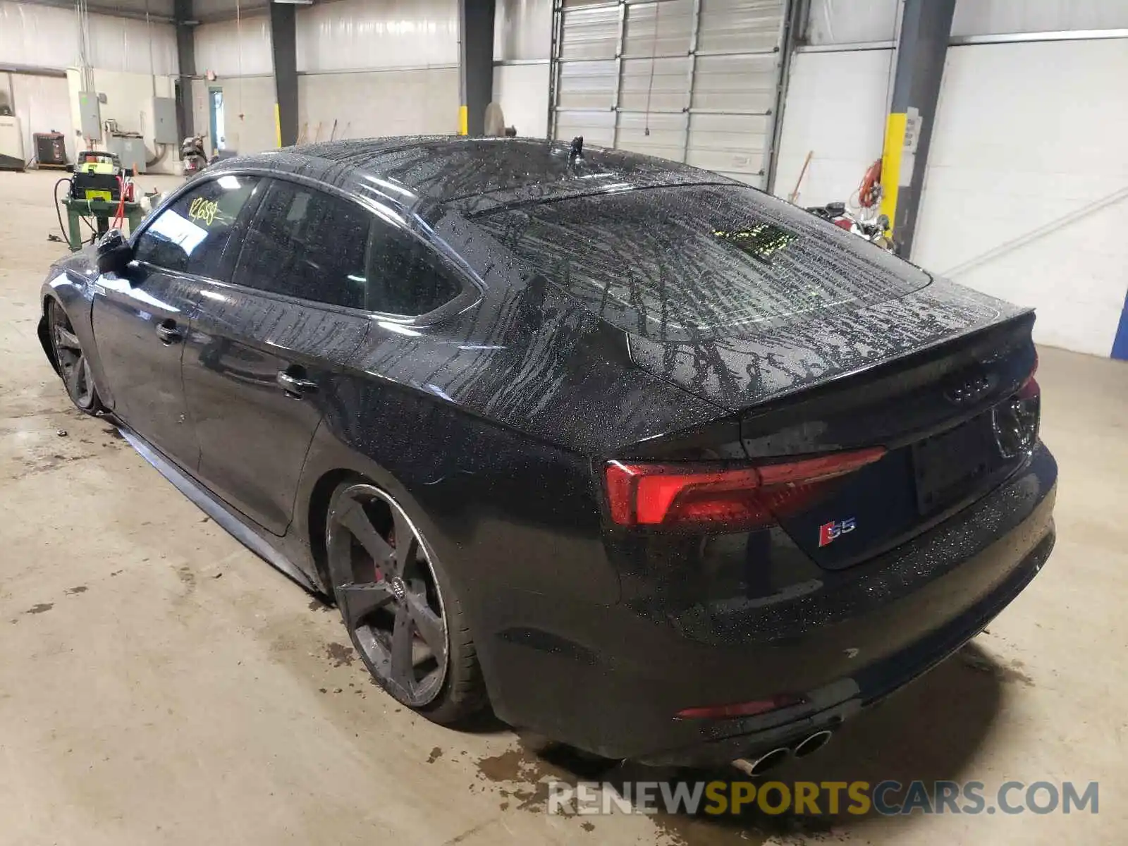 3 Photograph of a damaged car WAUB4CF59KA062685 AUDI S5/RS5 2019