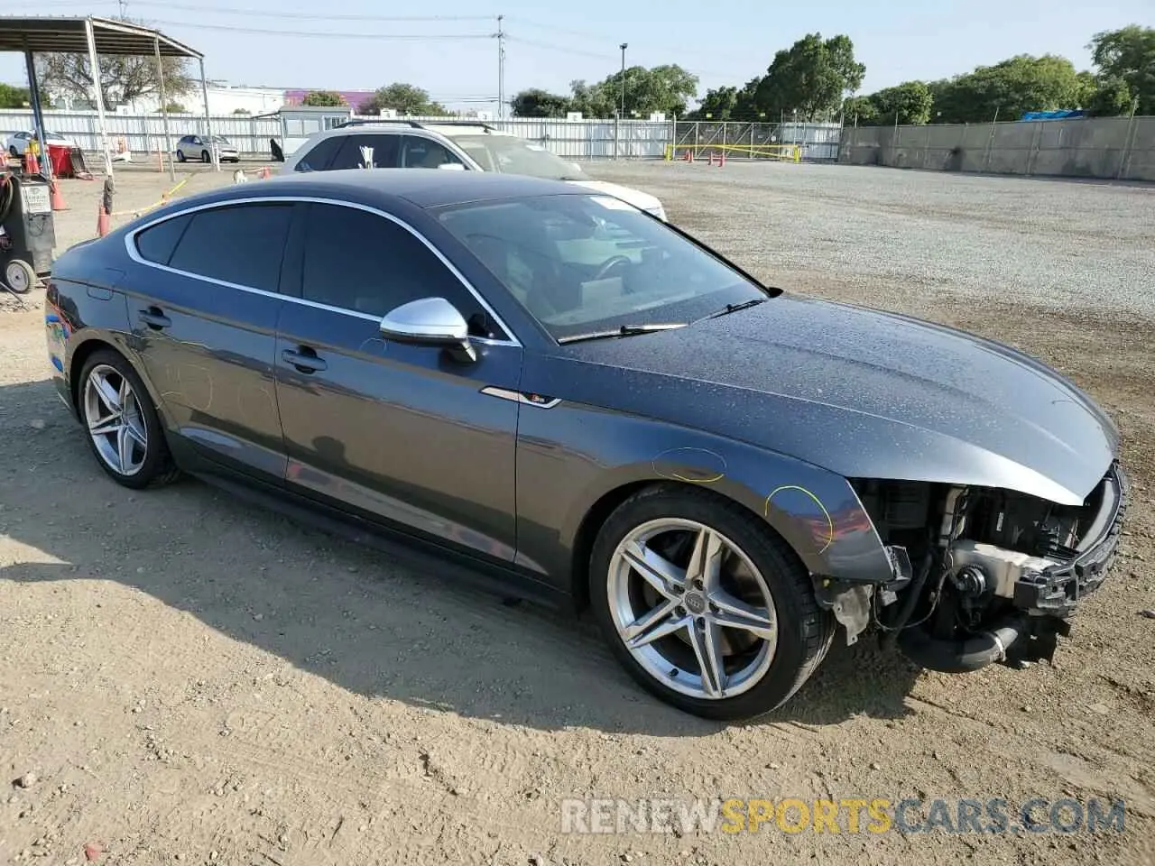 4 Photograph of a damaged car WAUC4CF51KA063639 AUDI S5/RS5 2019