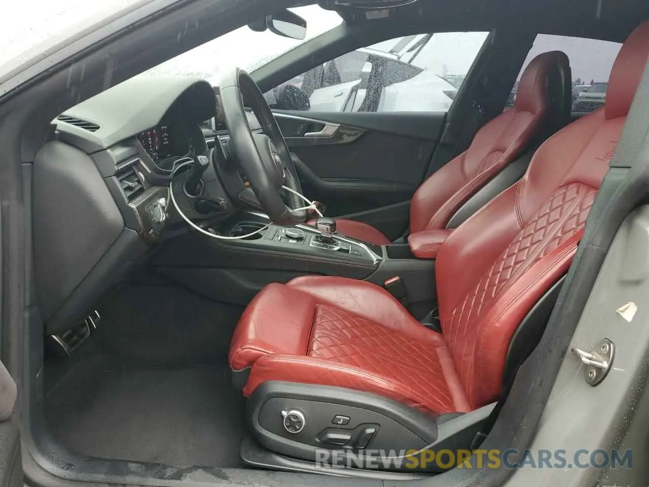 7 Photograph of a damaged car WAUC4CF53KA048706 AUDI S5/RS5 2019