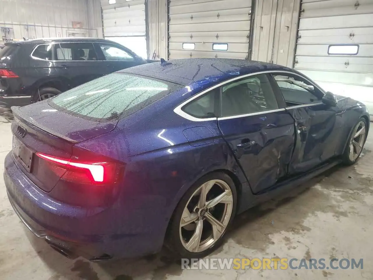 3 Photograph of a damaged car WUABWCF54KA900346 AUDI S5/RS5 2019