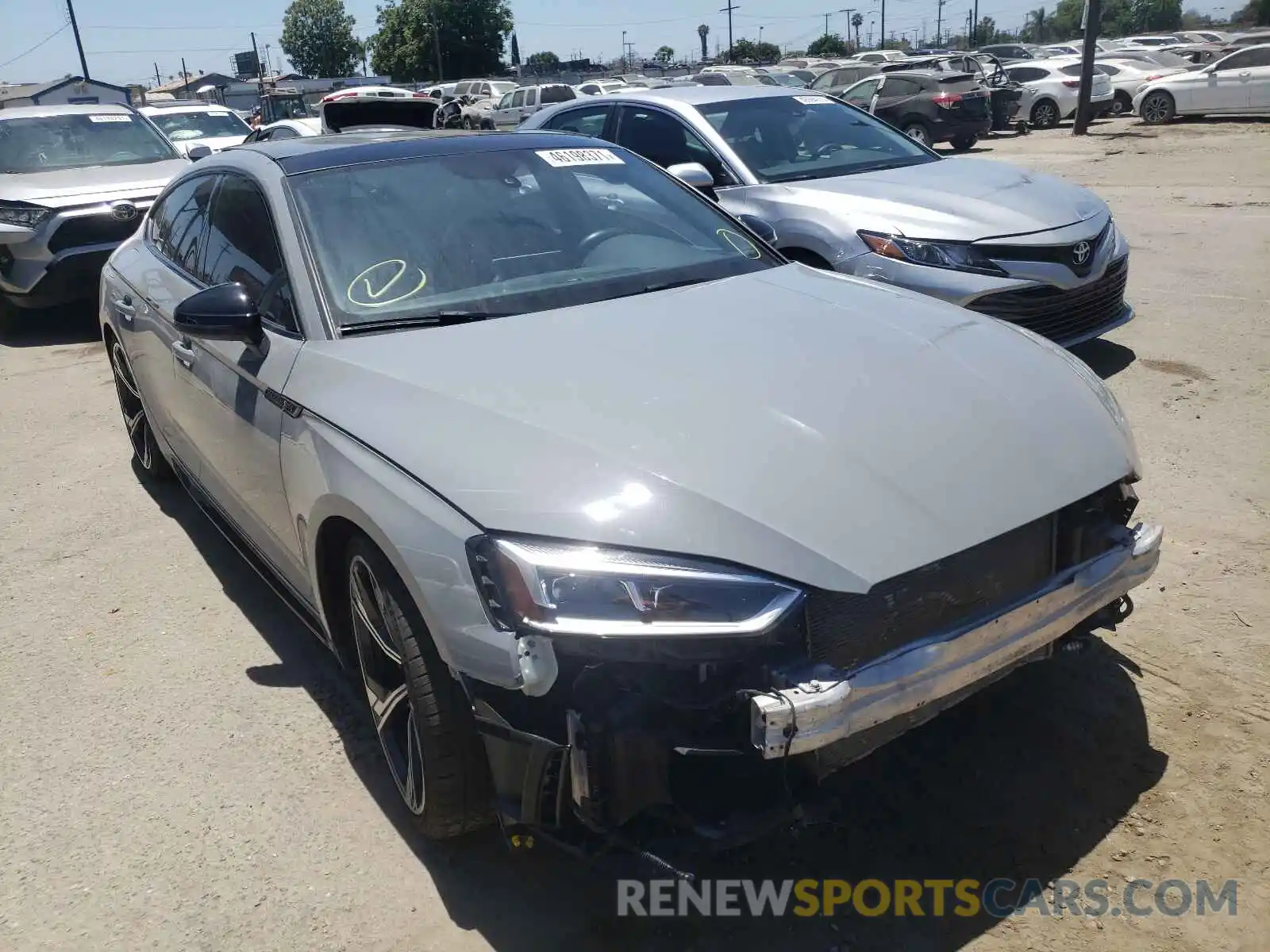 1 Photograph of a damaged car WUABWCF55KA907449 AUDI S5/RS5 2019