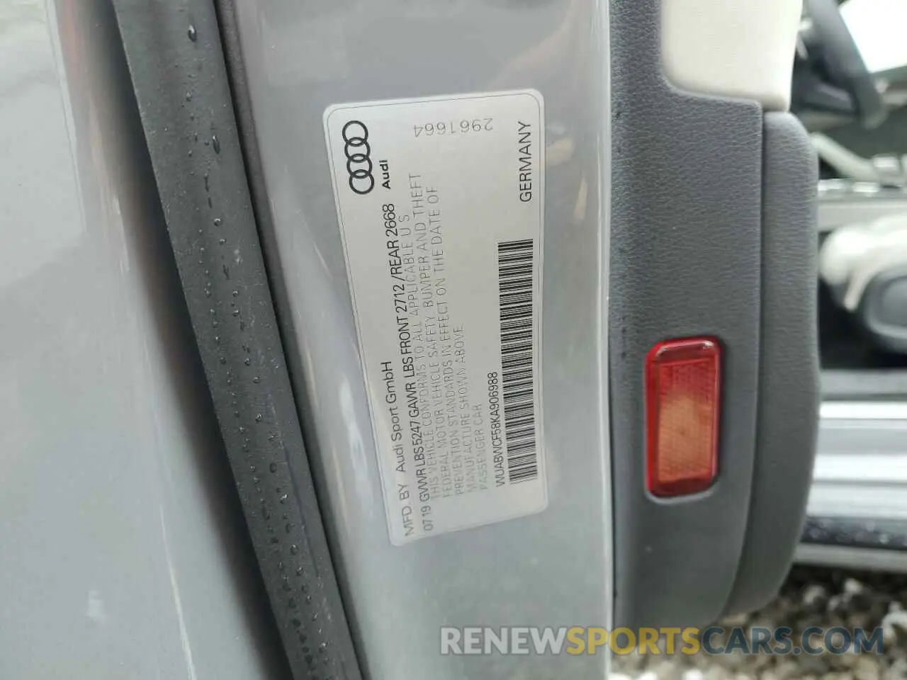 12 Photograph of a damaged car WUABWCF58KA906988 AUDI S5/RS5 2019