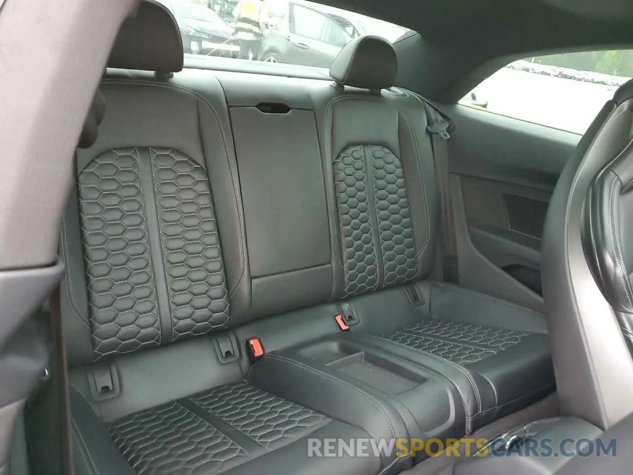 10 Photograph of a damaged car WUAPWAF50KA901116 AUDI S5/RS5 2019