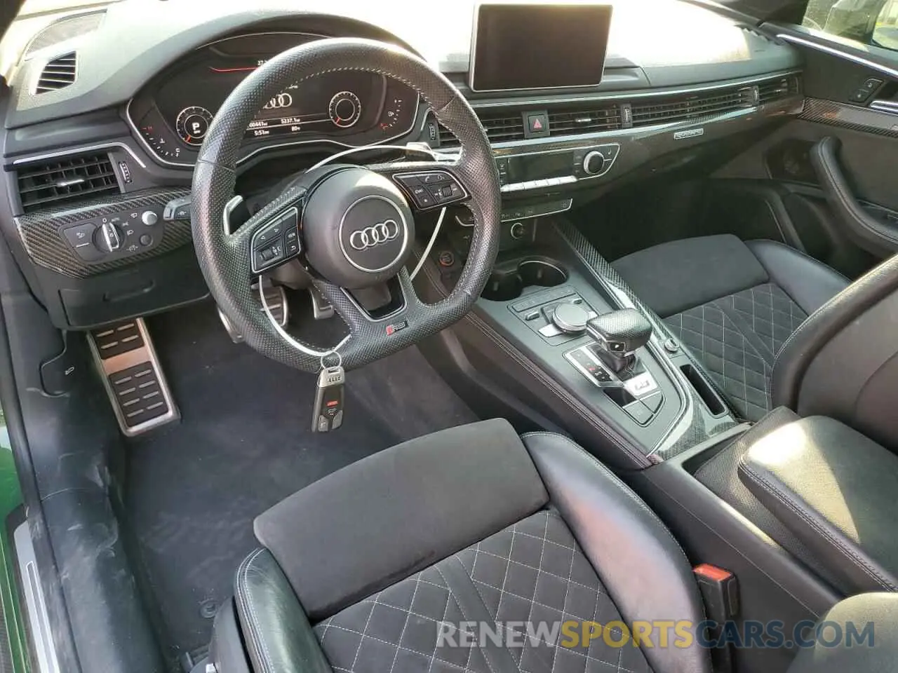8 Photograph of a damaged car WUAPWAF54KA904035 AUDI S5/RS5 2019