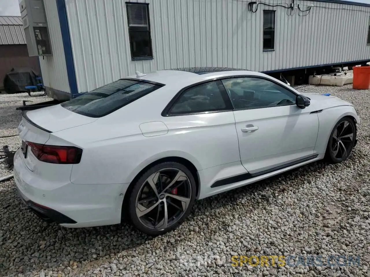 3 Photograph of a damaged car WUAPWAF55KA901290 AUDI S5/RS5 2019