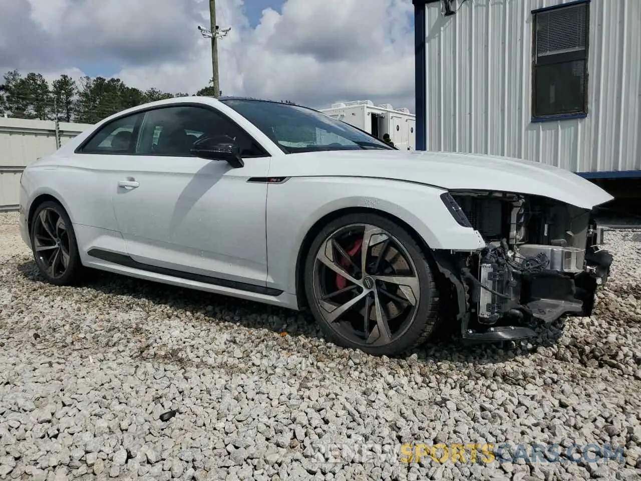4 Photograph of a damaged car WUAPWAF55KA901290 AUDI S5/RS5 2019
