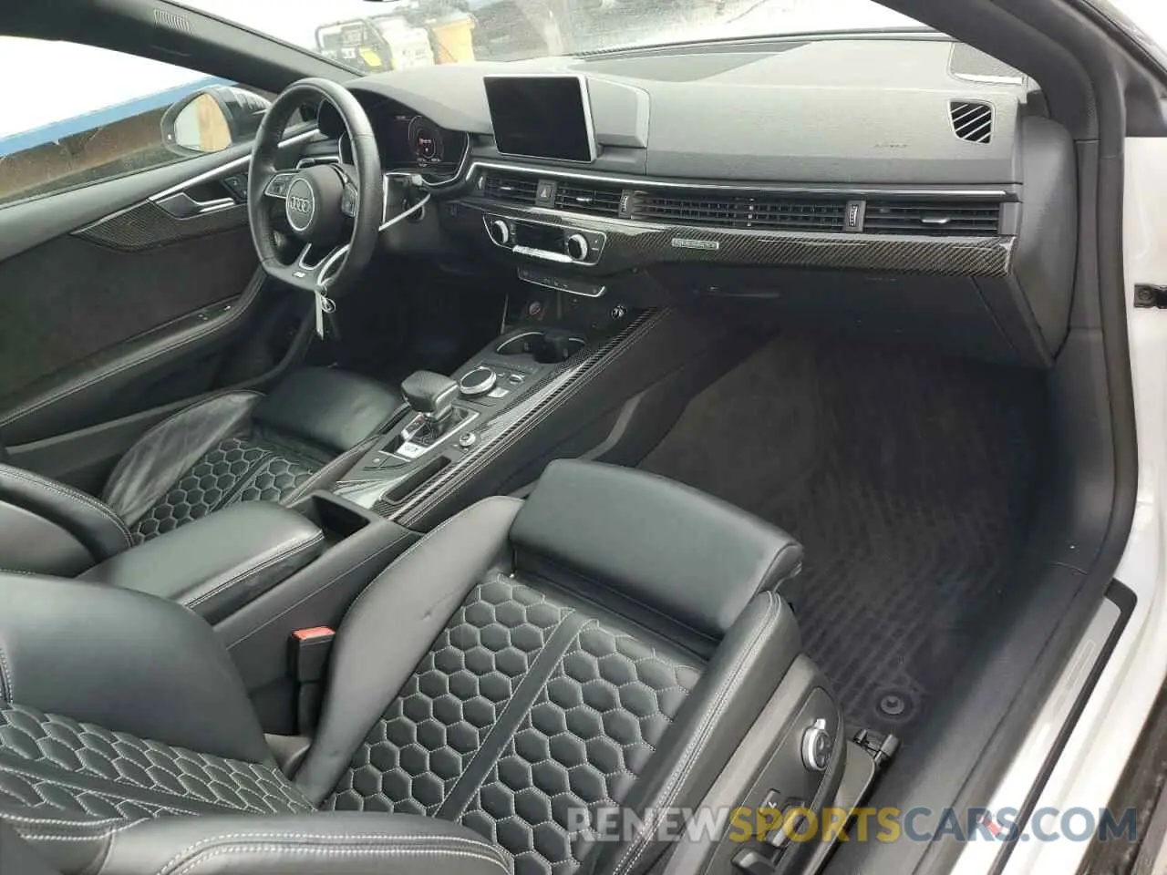 8 Photograph of a damaged car WUAPWAF55KA901290 AUDI S5/RS5 2019