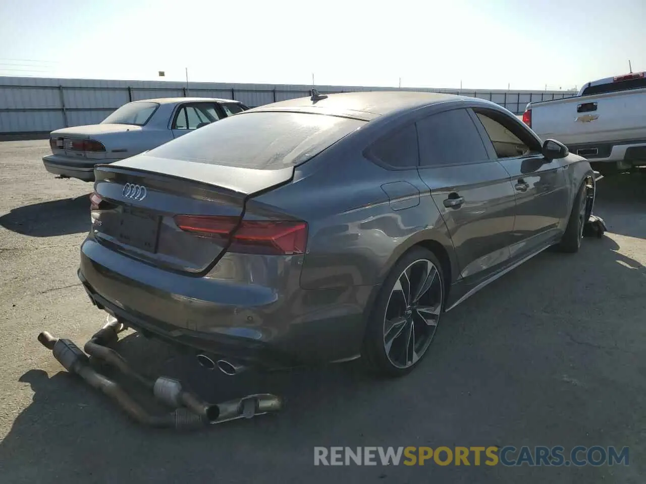 4 Photograph of a damaged car WAUC4CF54LA005476 AUDI S5/RS5 2020