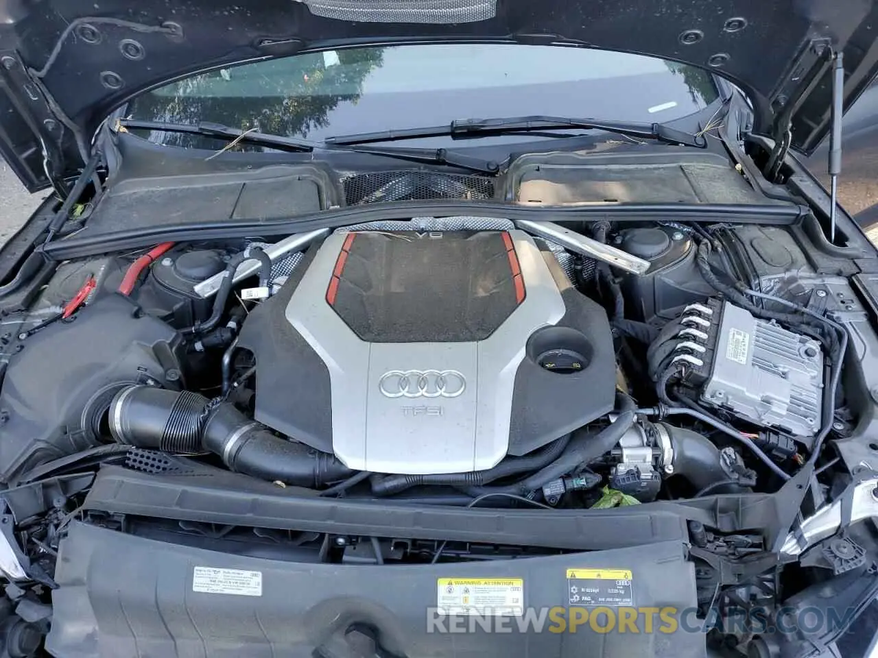 11 Photograph of a damaged car WAUC4CF57LA004662 AUDI S5/RS5 2020