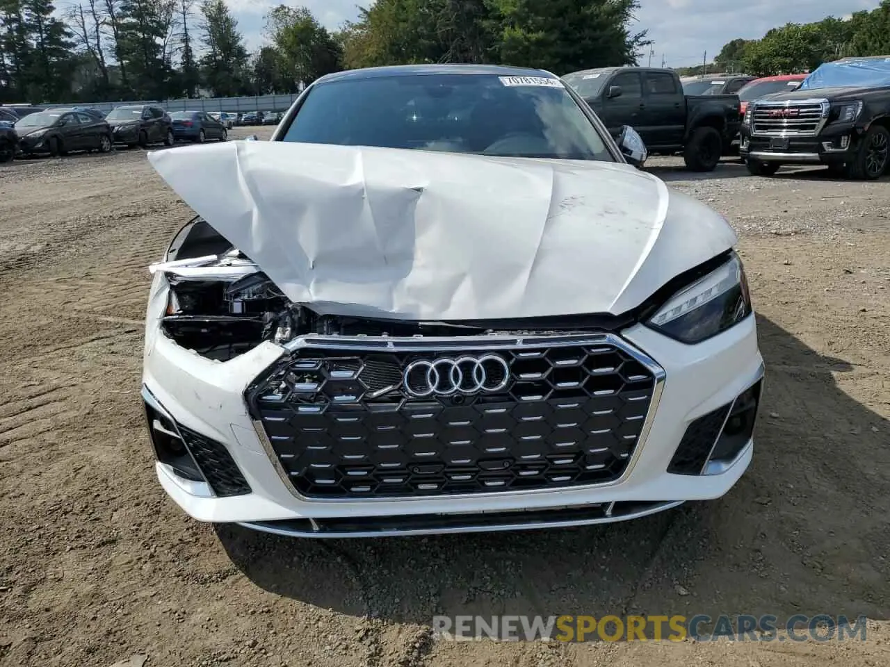 5 Photograph of a damaged car WAUC4CF58LA021261 AUDI S5/RS5 2020