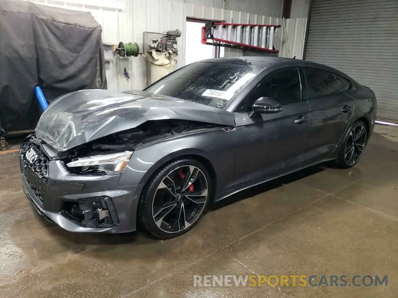 1 Photograph of a damaged car WAUB4CF52MA010446 AUDI S5/RS5 2021
