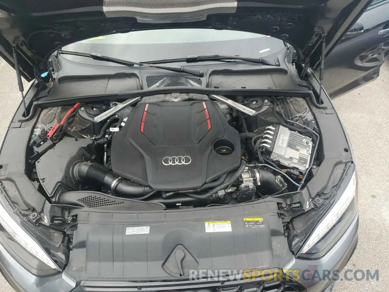 11 Photograph of a damaged car WAUC4CF50MA040887 AUDI S5/RS5 2021