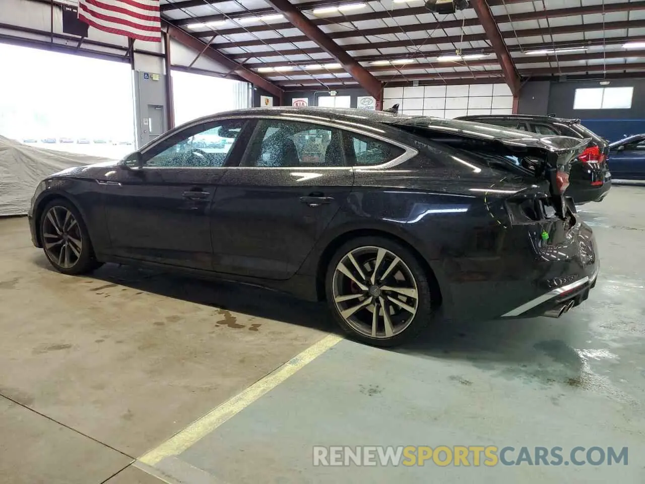 2 Photograph of a damaged car WAUC4CF51MA002603 AUDI S5/RS5 2021