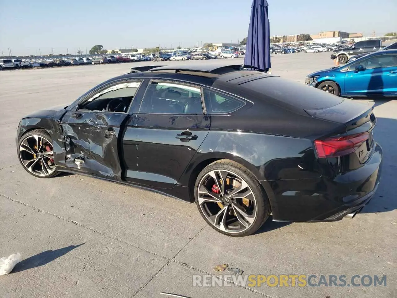 2 Photograph of a damaged car WAUC4CF51MA003251 AUDI S5/RS5 2021