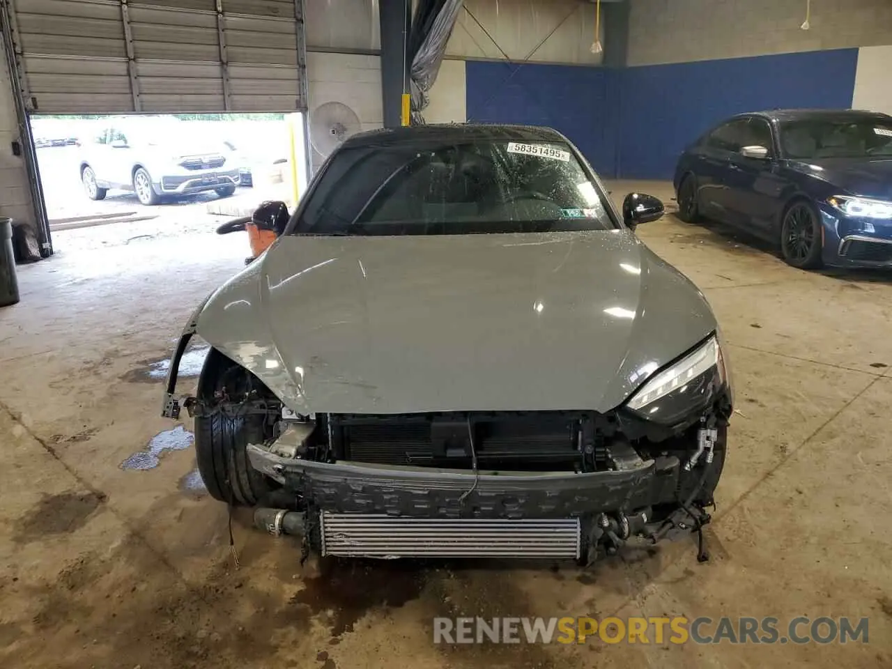 5 Photograph of a damaged car WAUC4CF57MA043351 AUDI S5/RS5 2021