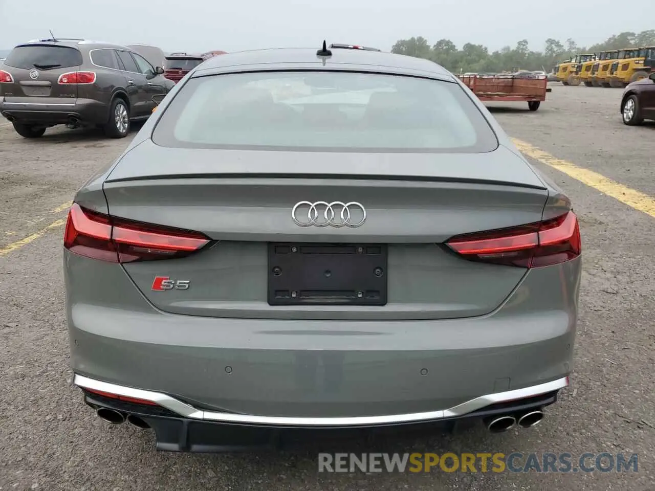 6 Photograph of a damaged car WAUC4CF59MA002896 AUDI S5/RS5 2021