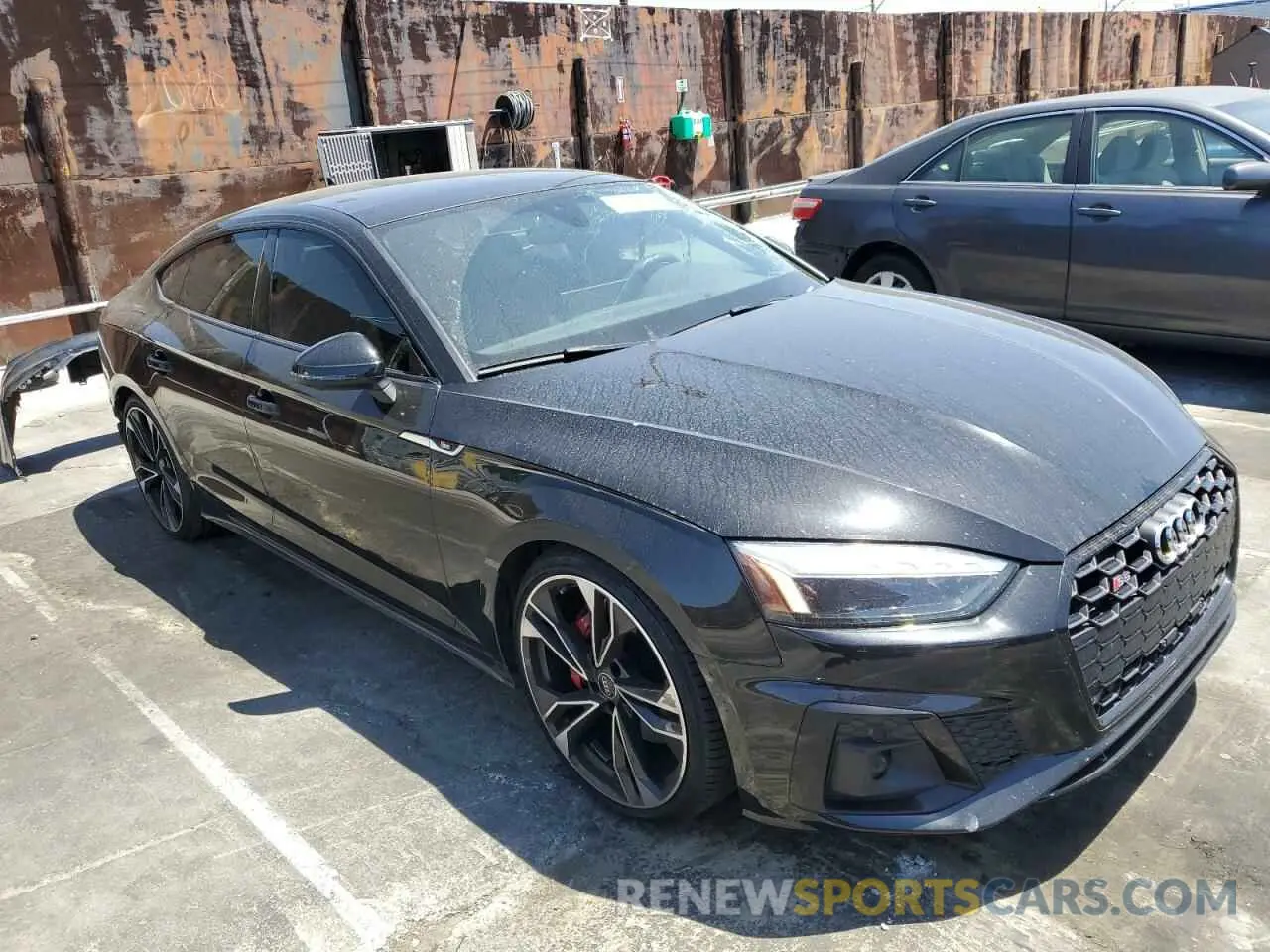 4 Photograph of a damaged car WAUC4CF5XMA022428 AUDI S5/RS5 2021