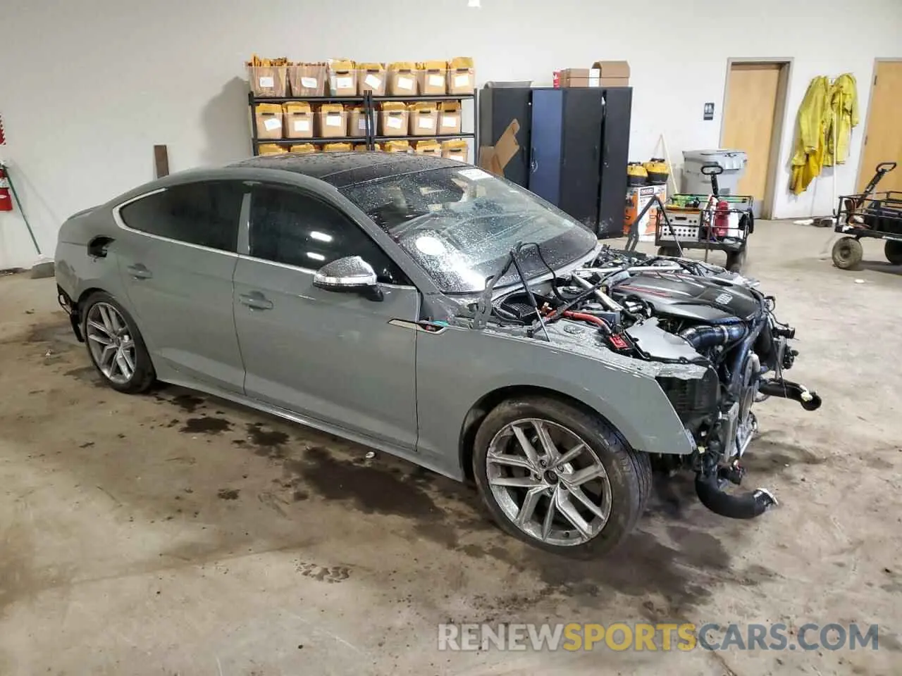 4 Photograph of a damaged car WAUC4CF5XMA043554 AUDI S5/RS5 2021