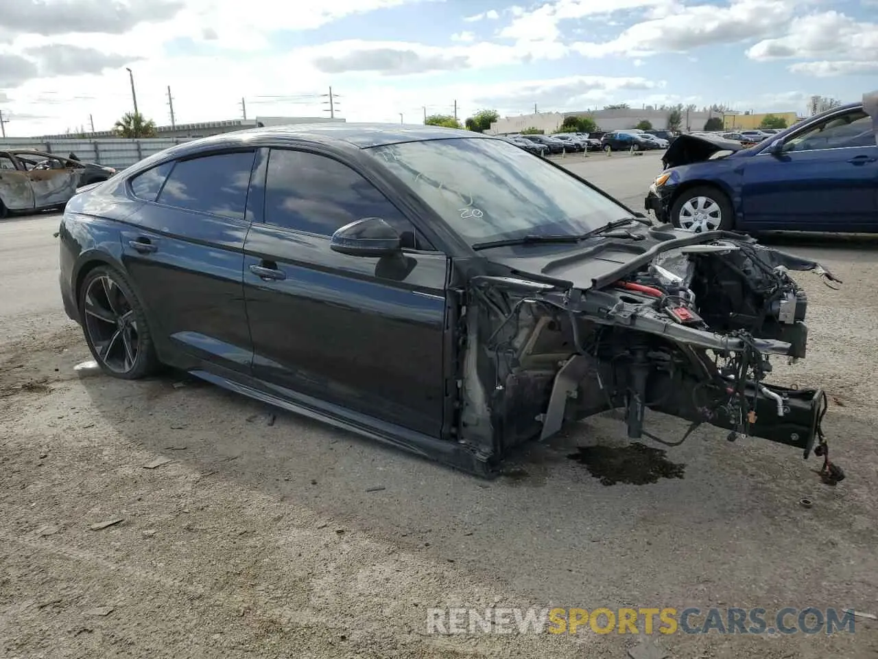 4 Photograph of a damaged car WUAAWCF55MA902749 AUDI S5/RS5 2021