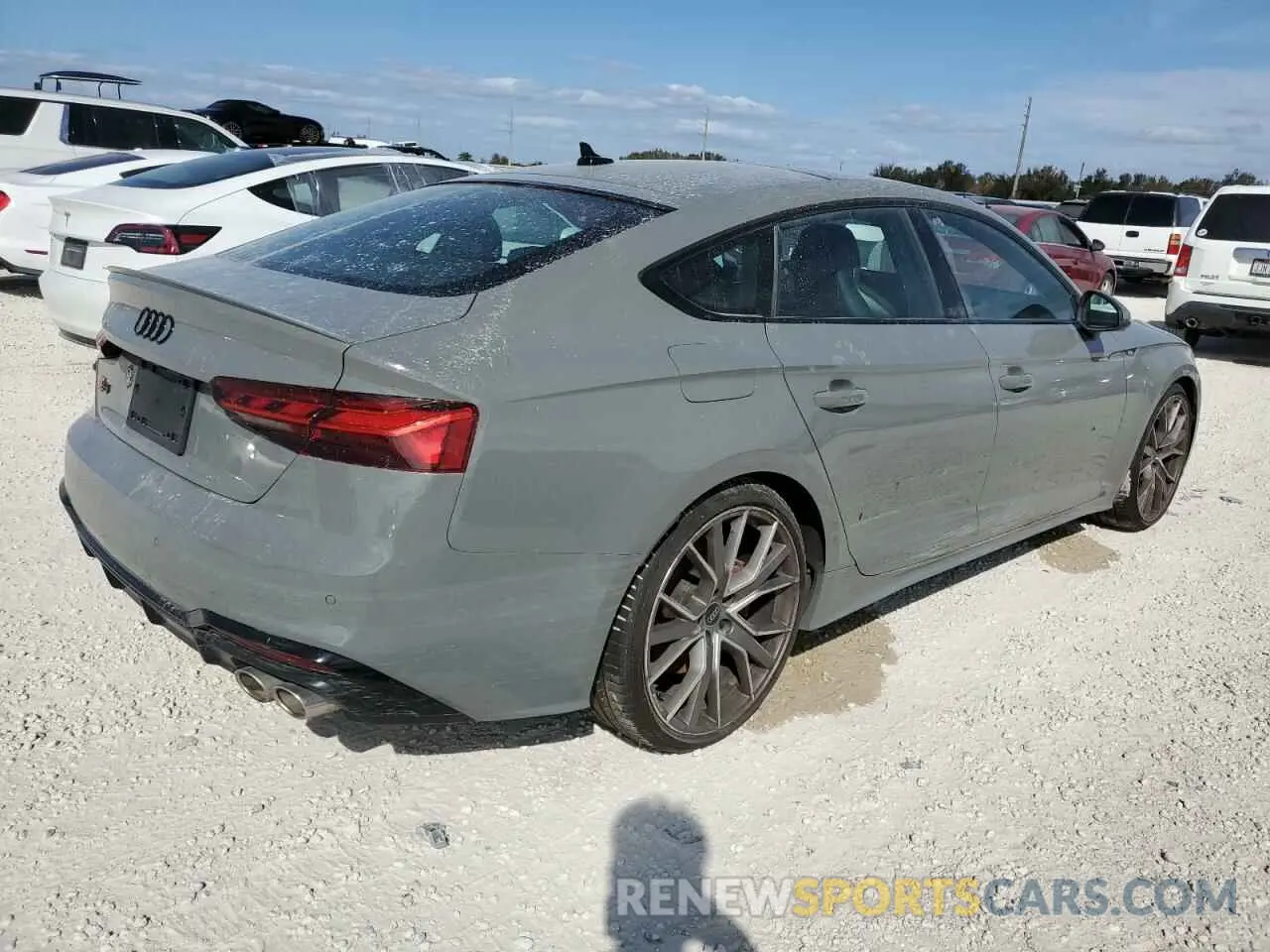 3 Photograph of a damaged car WAUB4CF51NA029040 AUDI S5/RS5 2022