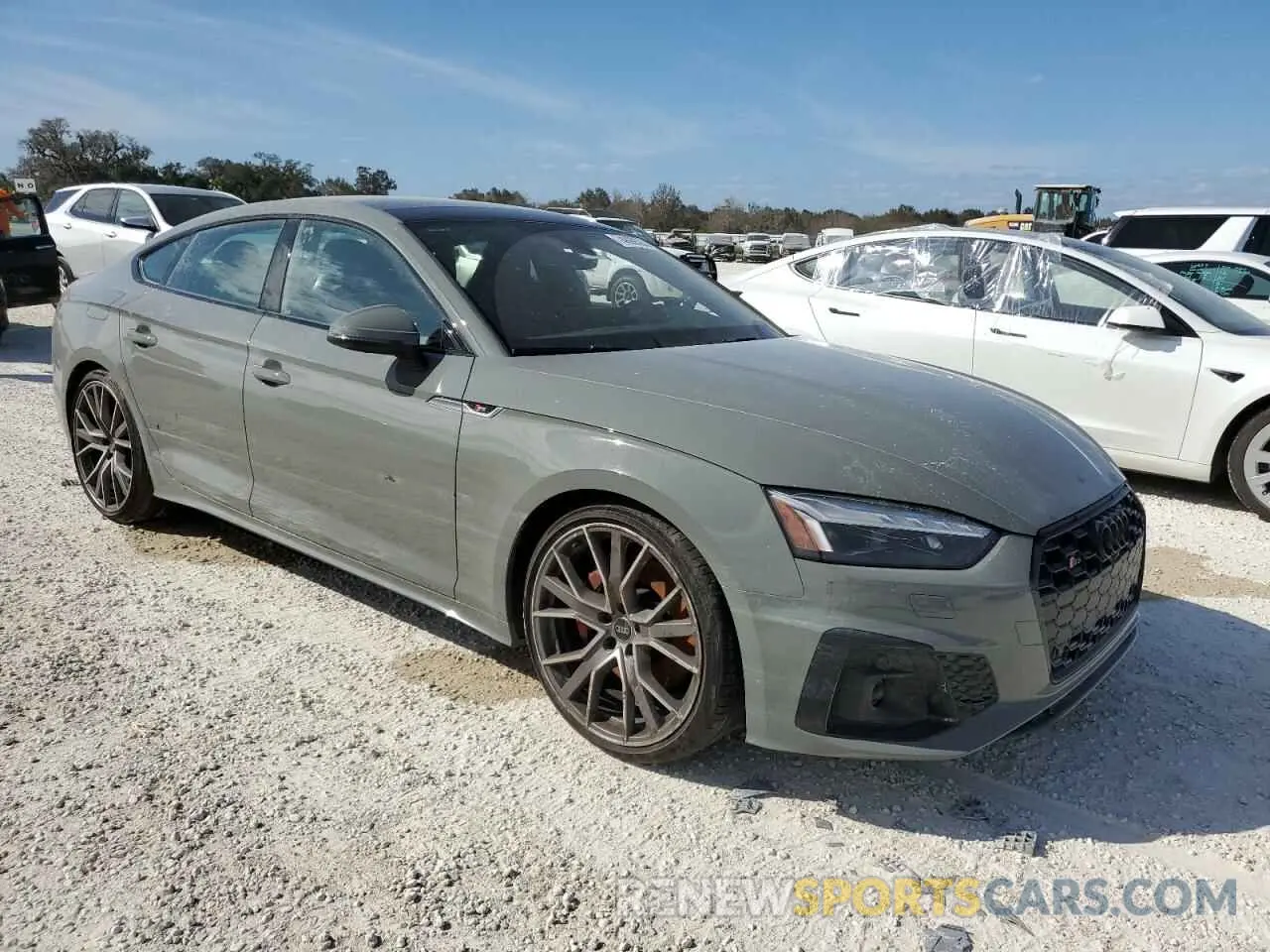 4 Photograph of a damaged car WAUB4CF51NA029040 AUDI S5/RS5 2022