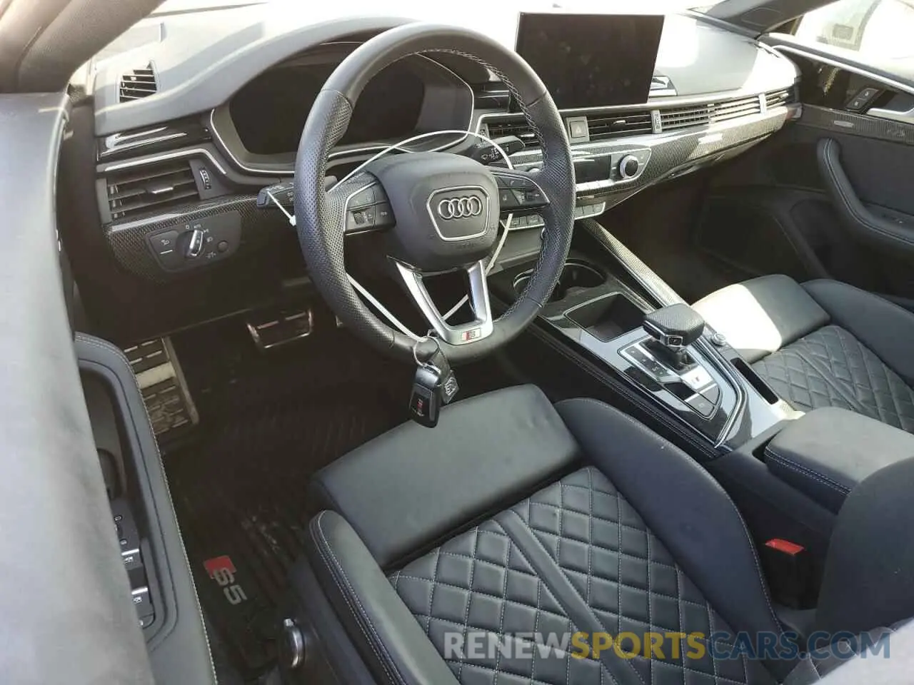 8 Photograph of a damaged car WAUB4CF51NA029040 AUDI S5/RS5 2022