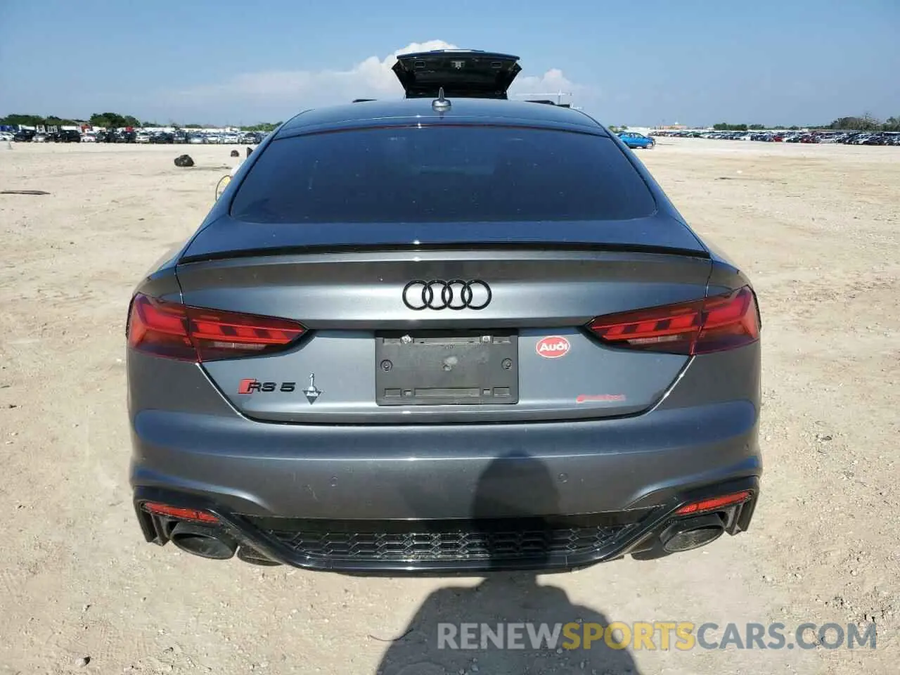 6 Photograph of a damaged car WUAAWCF51NA900739 AUDI S5/RS5 2022