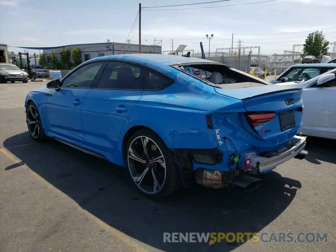 3 Photograph of a damaged car WUAAWCF51NA901969 AUDI S5/RS5 2022