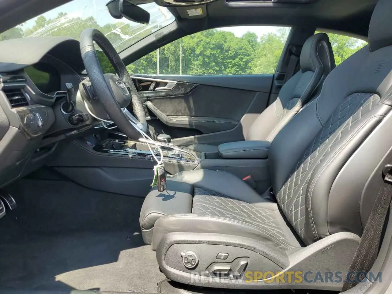 7 Photograph of a damaged car WAUP4AF51PA068420 AUDI S5/RS5 2023