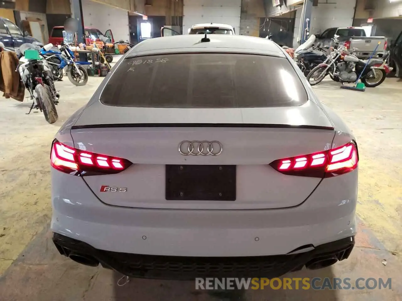 6 Photograph of a damaged car WUAAWCF5XPA901858 AUDI S5/RS5 2023