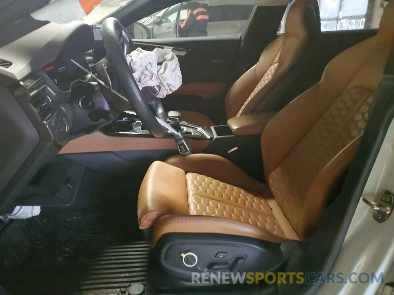 7 Photograph of a damaged car WUAAWCF5XPA901858 AUDI S5/RS5 2023