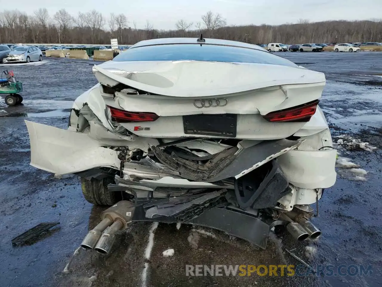6 Photograph of a damaged car WAUC4CF54RA036400 AUDI S5/RS5 2024