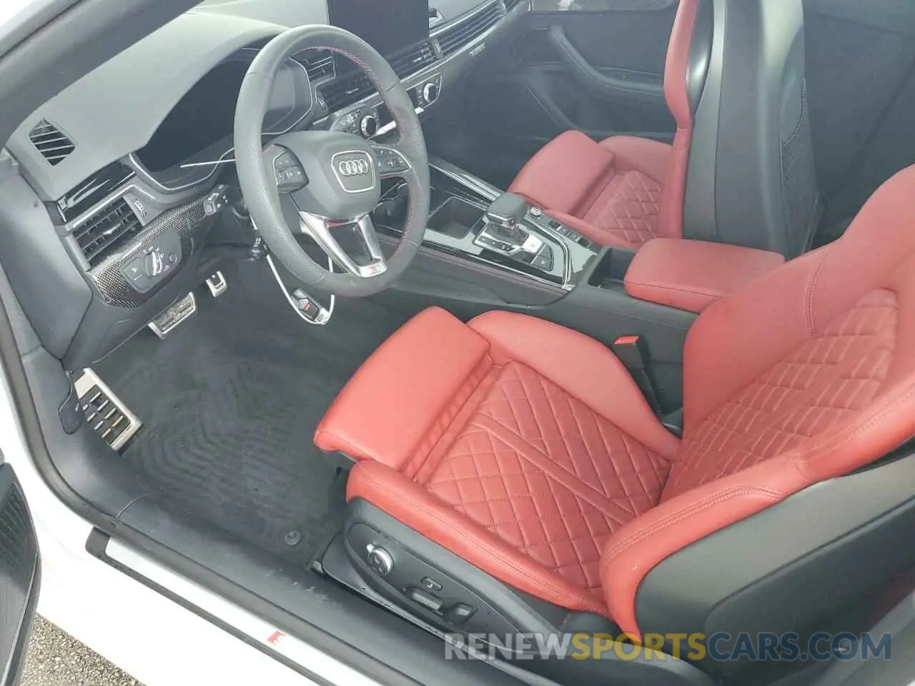 7 Photograph of a damaged car WAUW4GF56RN007168 AUDI S5/RS5 2024