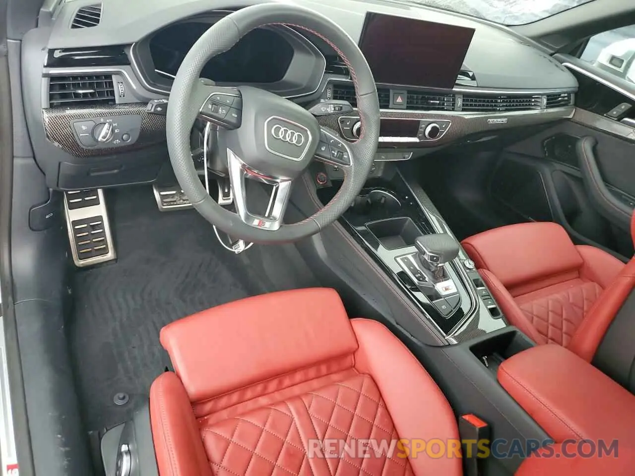 8 Photograph of a damaged car WAUW4GF56RN007168 AUDI S5/RS5 2024