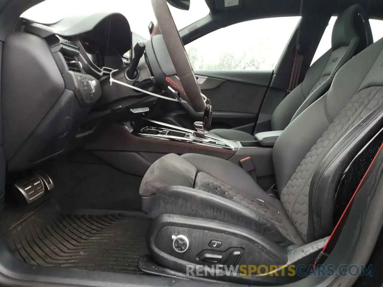 7 Photograph of a damaged car WUAAWCF5XRA900714 AUDI S5/RS5 2024