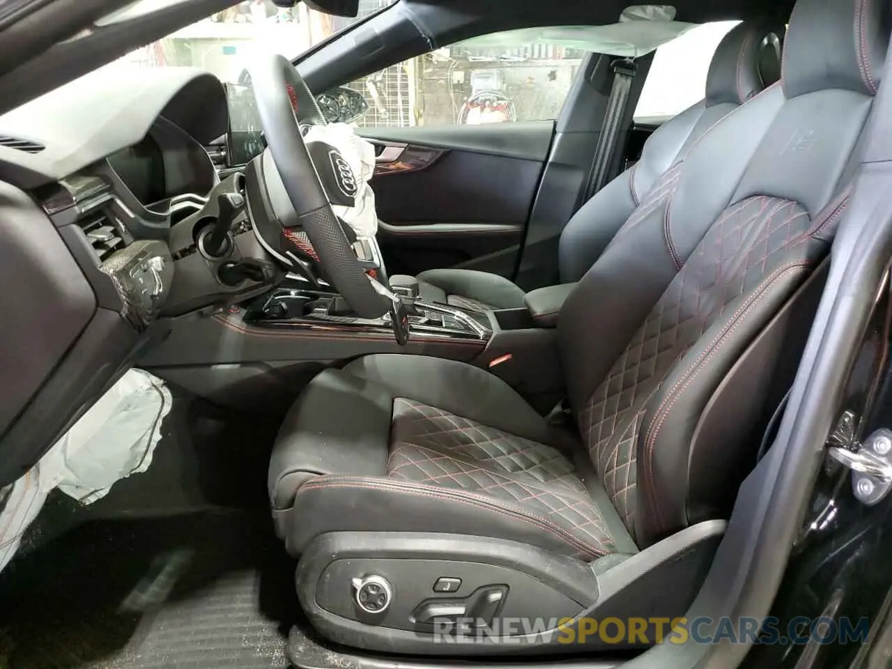 7 Photograph of a damaged car WAUB4CF50SA015271 AUDI S5/RS5 2025