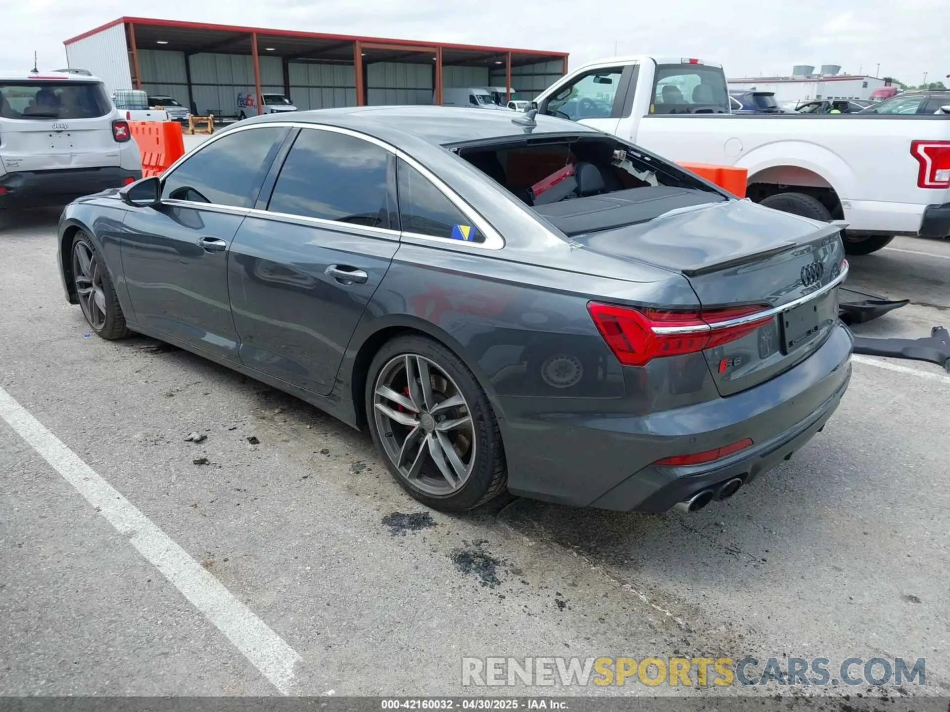 3 Photograph of a damaged car WAUDFAF28LN037283 AUDI S6 2020