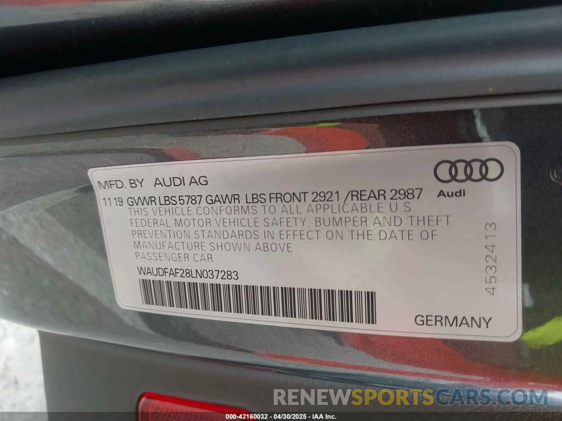 9 Photograph of a damaged car WAUDFAF28LN037283 AUDI S6 2020