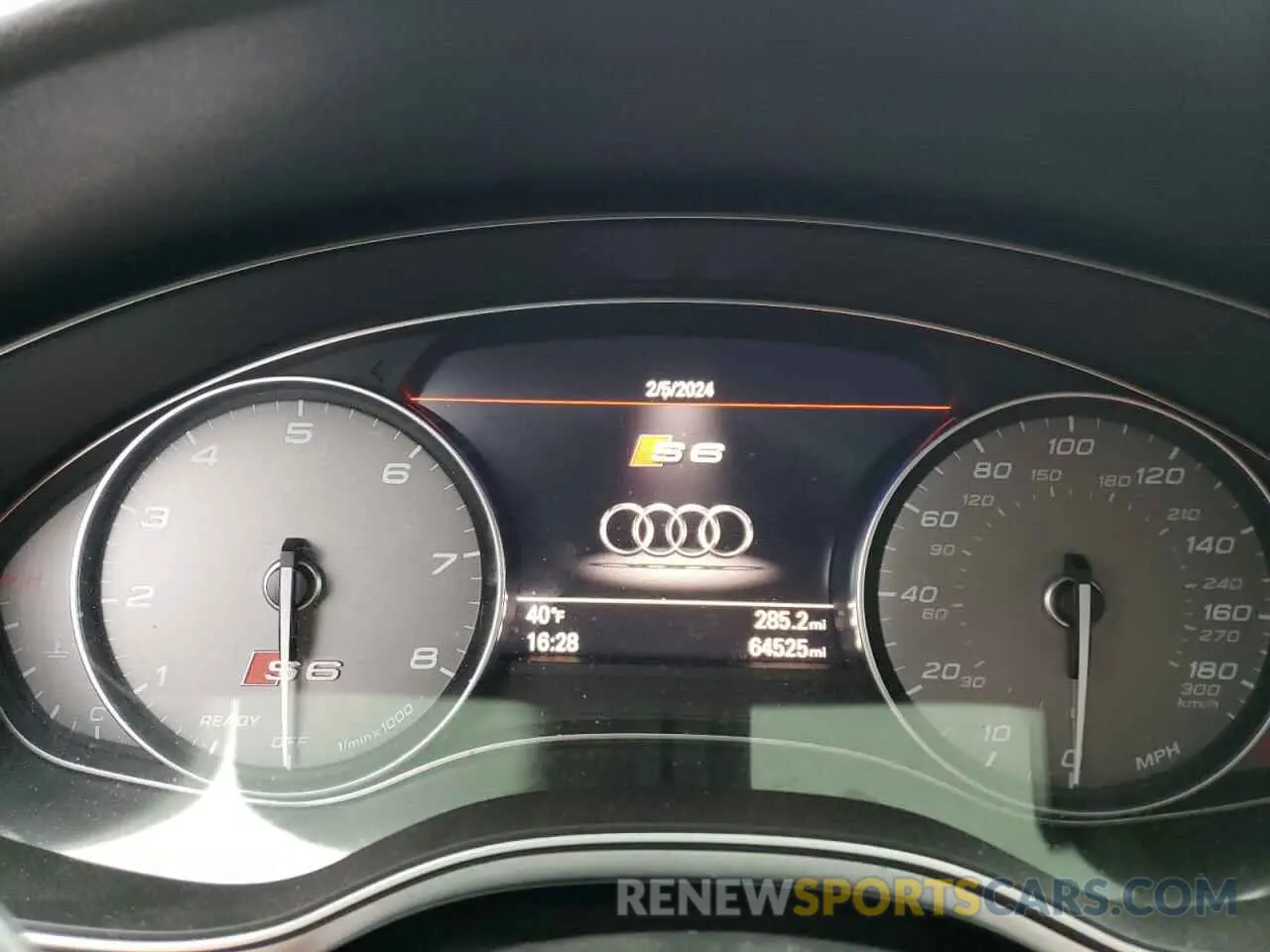 9 Photograph of a damaged car WAUHFAFC1HN040849 AUDI S6/RS6 2017