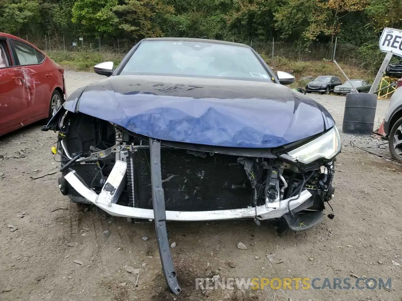 5 Photograph of a damaged car WAUDFAF28MN045062 AUDI S6/RS6 2021