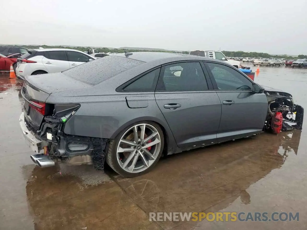 3 Photograph of a damaged car WAUFFAF24MN046878 AUDI S6/RS6 2021