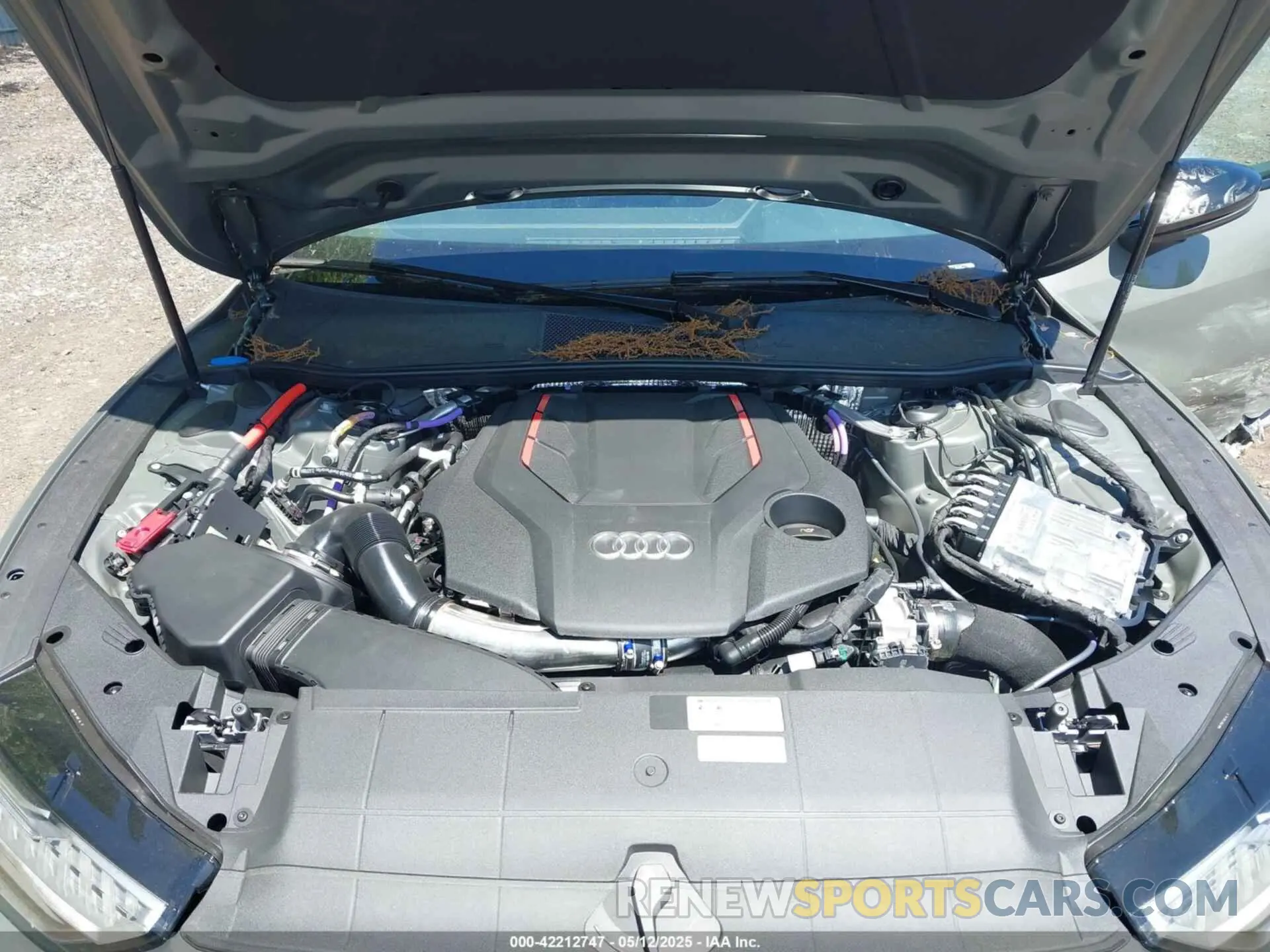 10 Photograph of a damaged car WAURFBF25SN019477 AUDI S7 SPORTBACK 2025