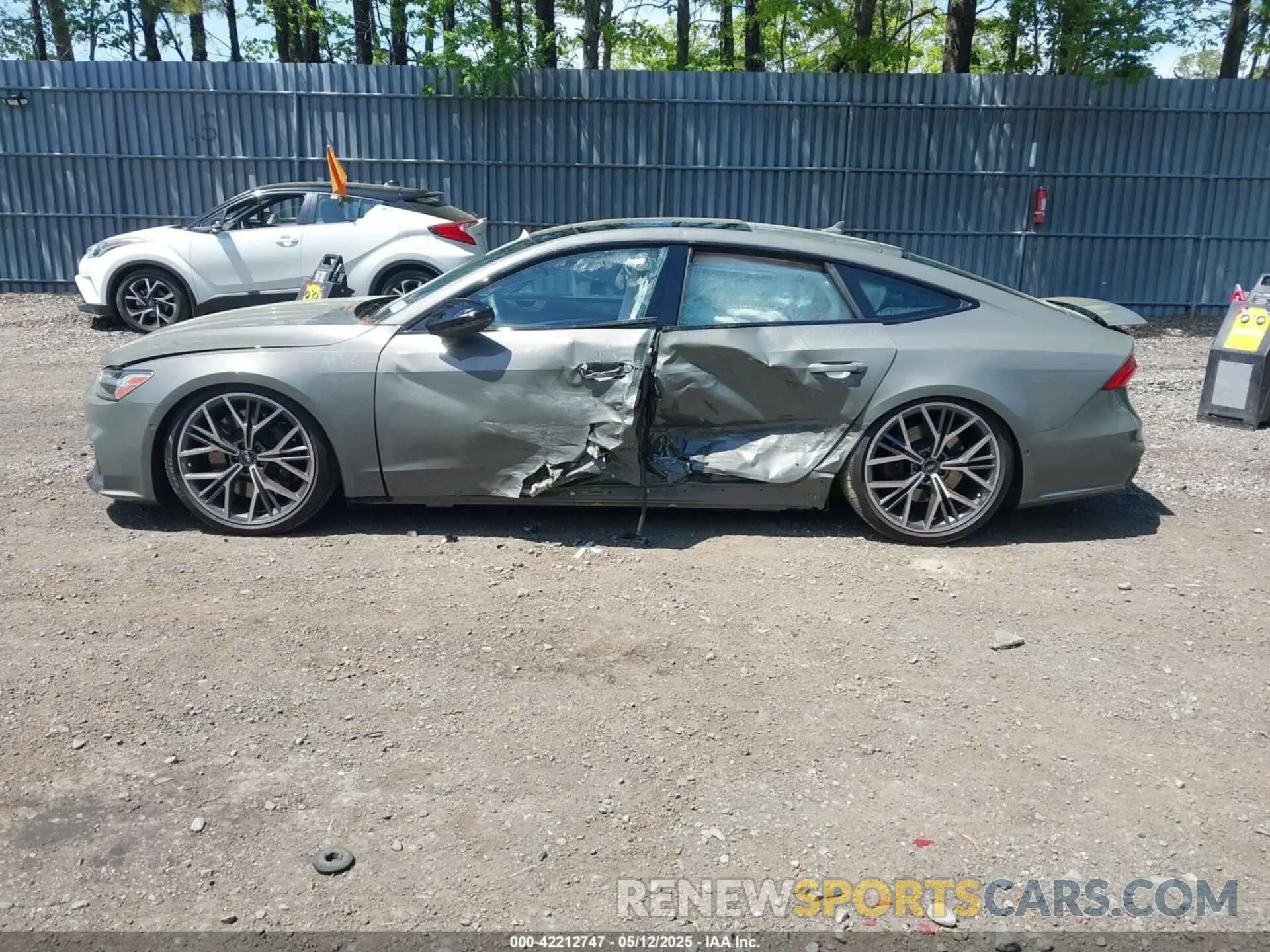 14 Photograph of a damaged car WAURFBF25SN019477 AUDI S7 SPORTBACK 2025