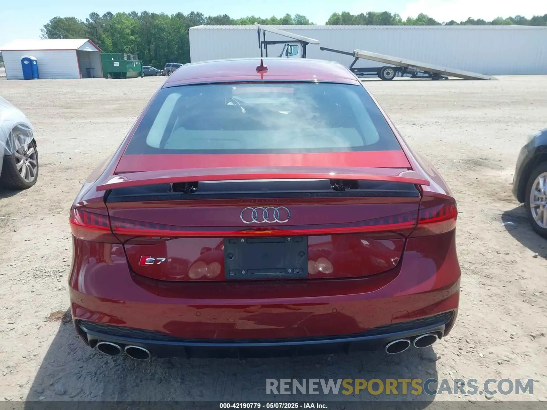 16 Photograph of a damaged car WAUSFBF25SN018444 AUDI S7 SPORTBACK 2025